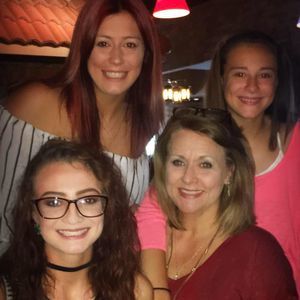 Meet your Posher, Carrie